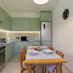 Villa Arona Cottage