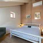 Arona Cottage * Арона