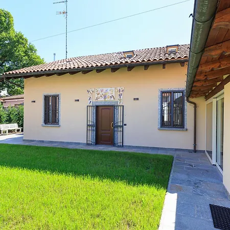 ヴィラ Arona Cottage アローナ
