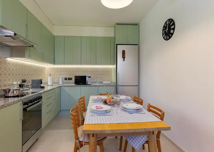 Villa Arona Cottage