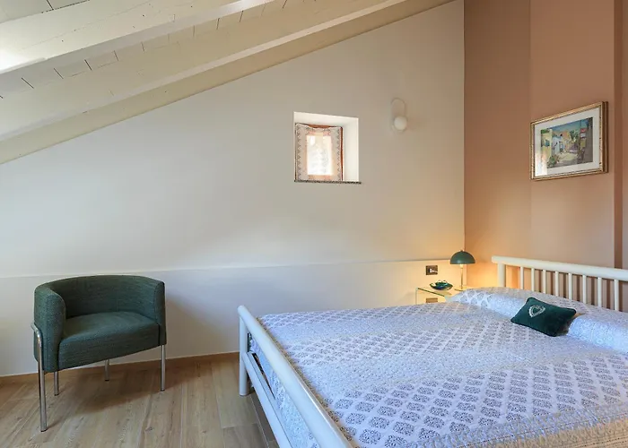 Arona Cottage